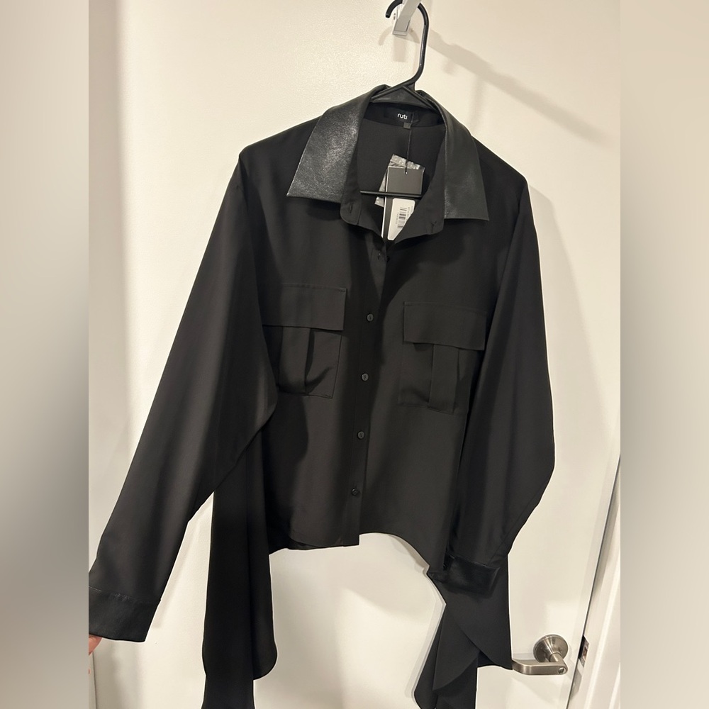 Ruti Button Up w/ faux leather detail - Picture 6 of 12